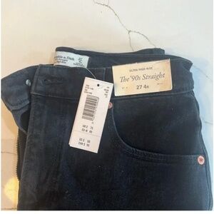 NWT 90s Straight Ultra High Rise 27 4R Abercrombie Jeans